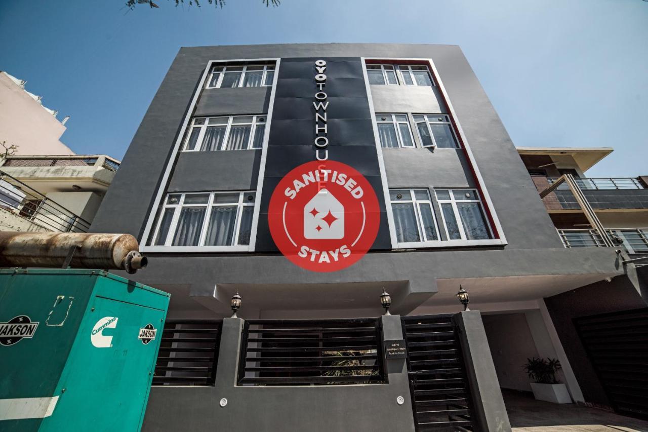 新德里 Oyo Townhouse 086 Pankha Road酒店 外观 照片